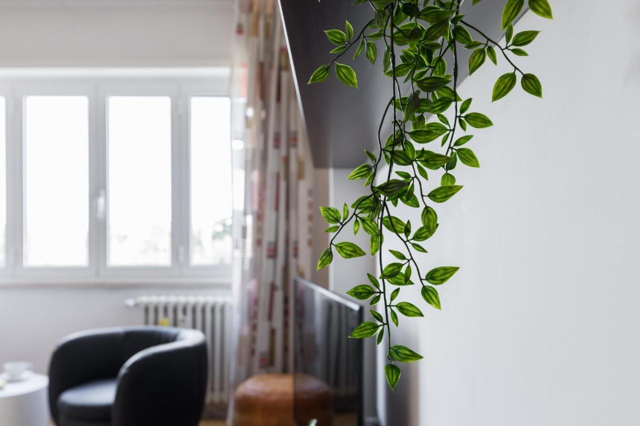 Amoretti Apartment, 6 Persone, 3 Camere, 2 Bagni, Balcone, Wi-Fi, Metro B Monti Tiburtini Rom Exteriör bild