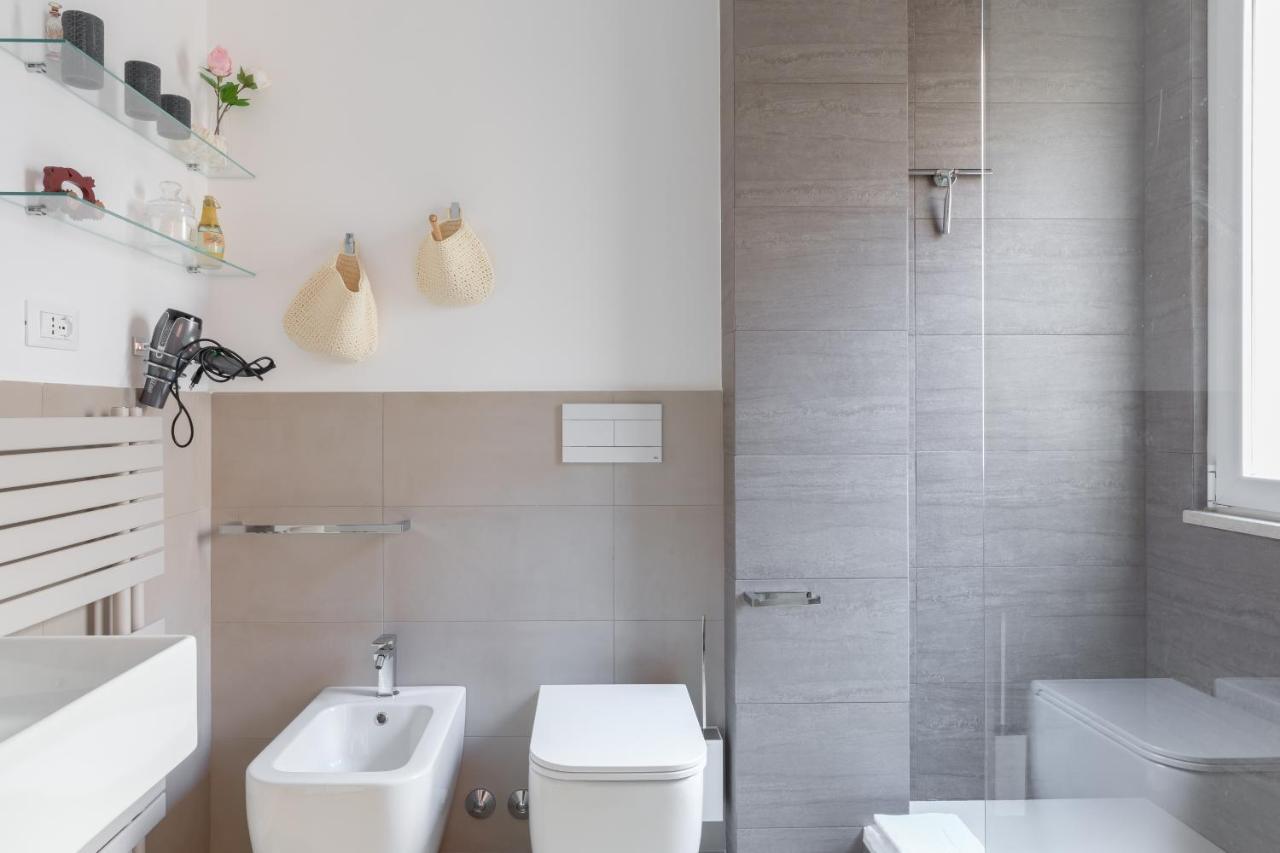 Amoretti Apartment, 6 Persone, 3 Camere, 2 Bagni, Balcone, Wi-Fi, Metro B Monti Tiburtini Rom Exteriör bild